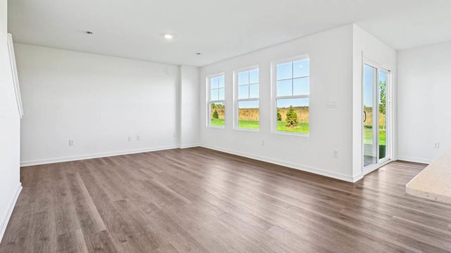 130 Cornerstone Crossing, Hampshire, IL 60140