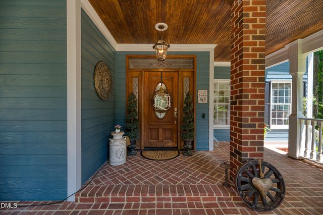 7108 Mallard Crossing Way, Wake Forest, NC 27587