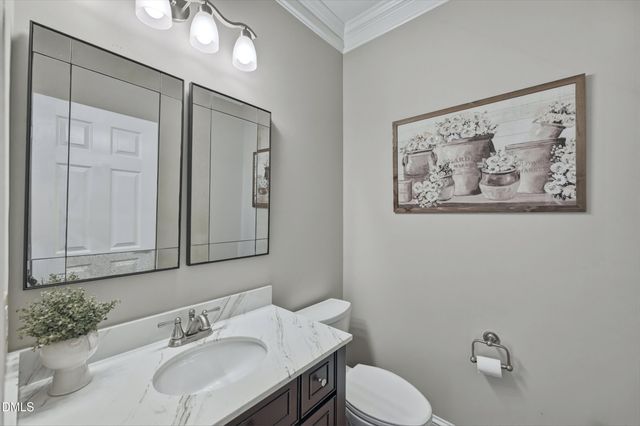 7108 Mallard Crossing Way, Wake Forest, NC 27587