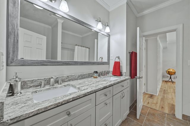 7108 Mallard Crossing Way, Wake Forest, NC 27587