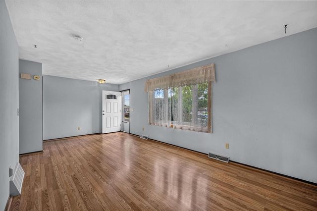 1307 Sunfield Street, Sun Prairie, WI 53590