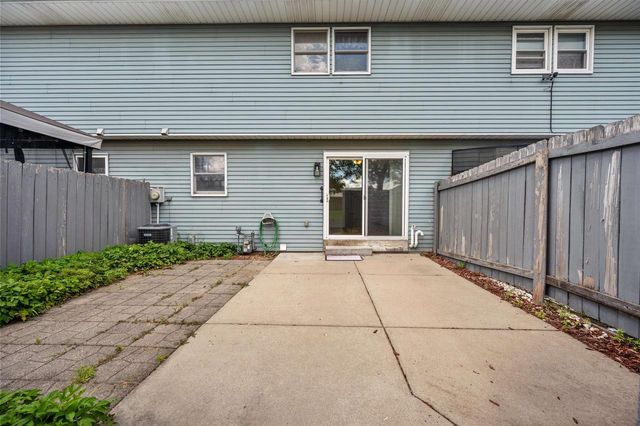 1307 Sunfield Street, Sun Prairie, WI 53590