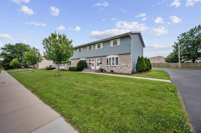 1307 Sunfield Street, Sun Prairie, WI 53590