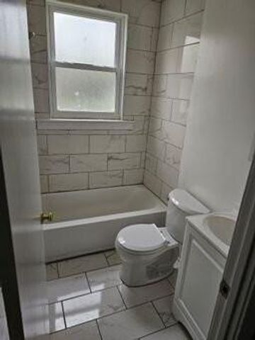 13641 La Salle Boulevard, Detroit, MI 48238