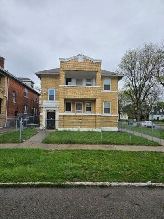 13641 La Salle Boulevard, Detroit, MI 48238