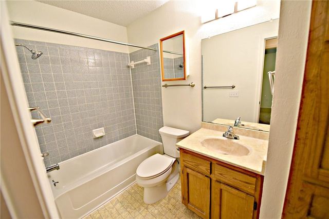 805 Lone Tree CT, Cedar Park, TX 78613