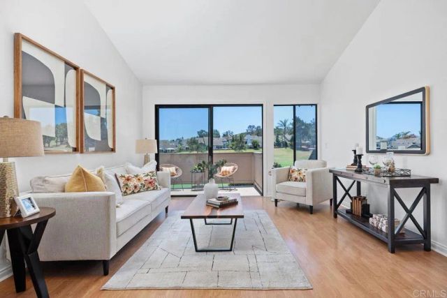 1087 Shadowridge Drive 104, Vista, CA 92081