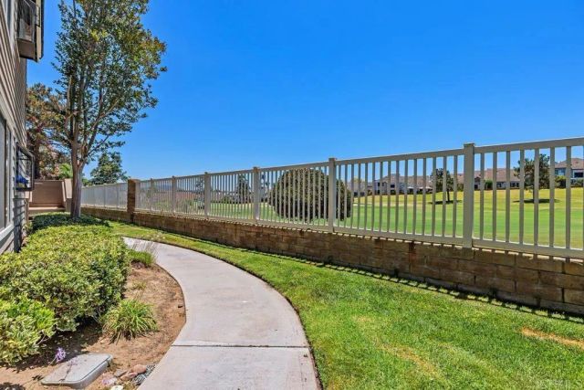 1087 Shadowridge Drive 104, Vista, CA 92081