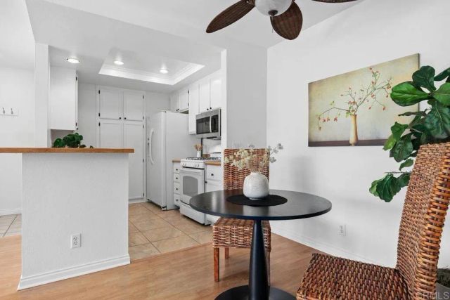 1087 Shadowridge Drive 104, Vista, CA 92081