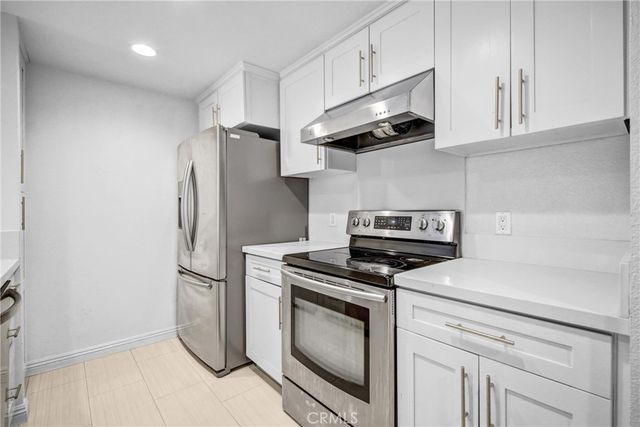 600 W 9th 1103, Los Angeles, CA 90015