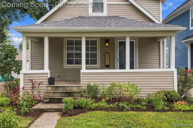 2696 Wakefield Road, Berkley, MI 48072