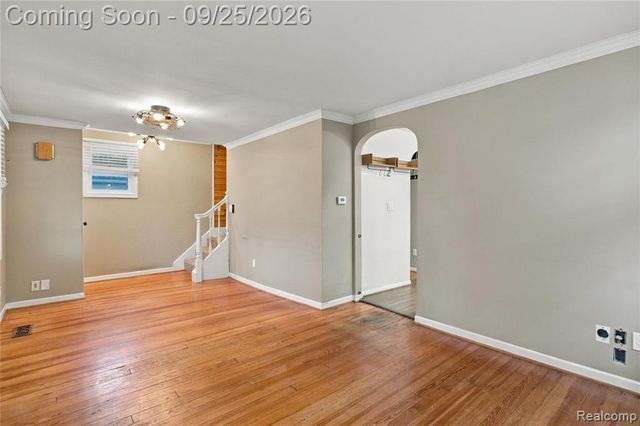 2696 Wakefield Road, Berkley, MI 48072