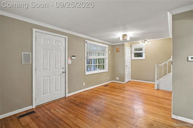 2696 Wakefield Road, Berkley, MI 48072