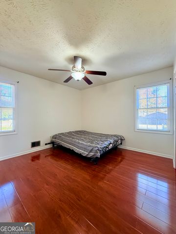 6205 Fieldcrest Drive, Morrow, GA 30260