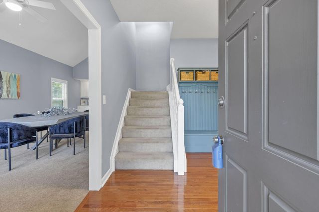 8792 Sunart Court S, Dublin, OH 43017