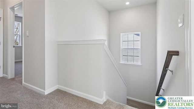 124 Winding Road, Forks Twp, PA 18040