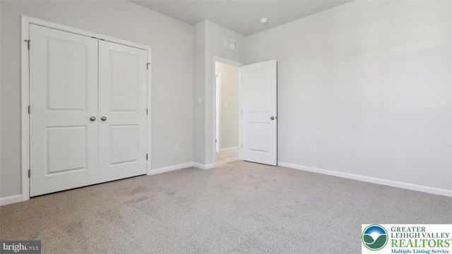 124 Winding Road, Forks Twp, PA 18040