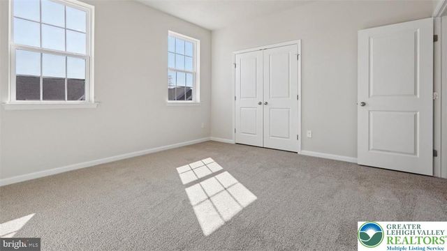 124 Winding Road, Forks Twp, PA 18040