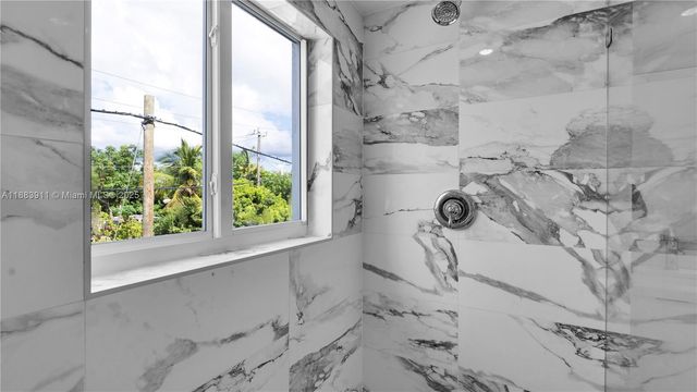 18395 sw 103rd 18395, Cutler Bay, FL 33157