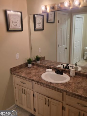 185 Veal Street, Swainsboro, GA 30401
