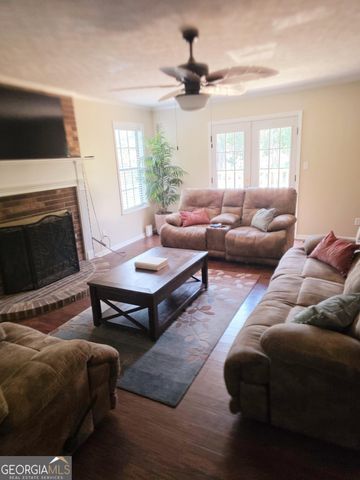 185 Veal Street, Swainsboro, GA 30401