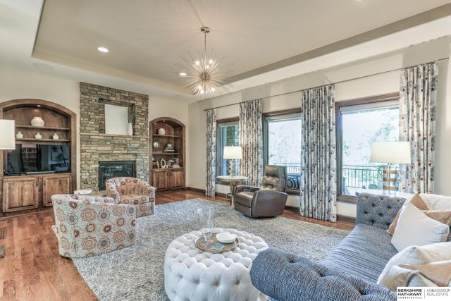 18620 Vinton Street, Omaha, NE 68130