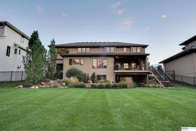 18620 Vinton Street, Omaha, NE 68130