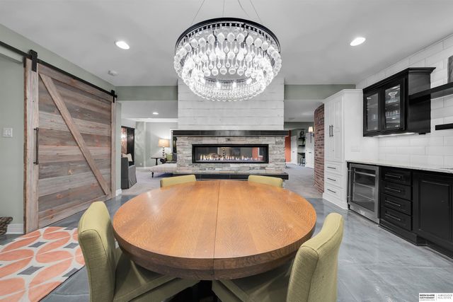 18620 Vinton Street, Omaha, NE 68130