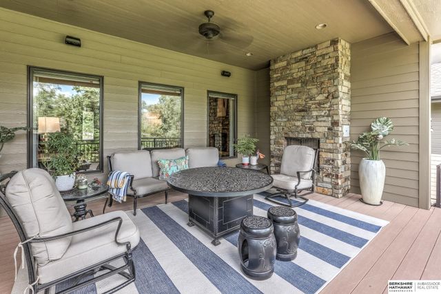 18620 Vinton Street, Omaha, NE 68130