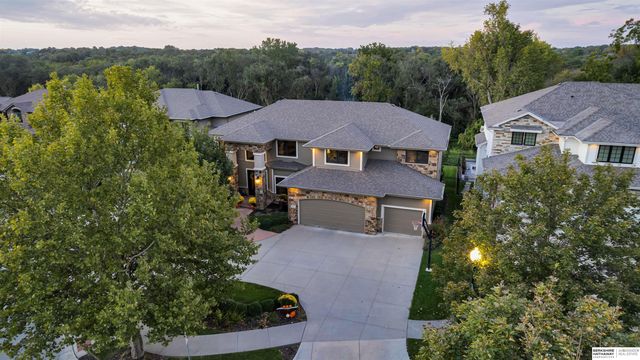 18620 Vinton Street, Omaha, NE 68130