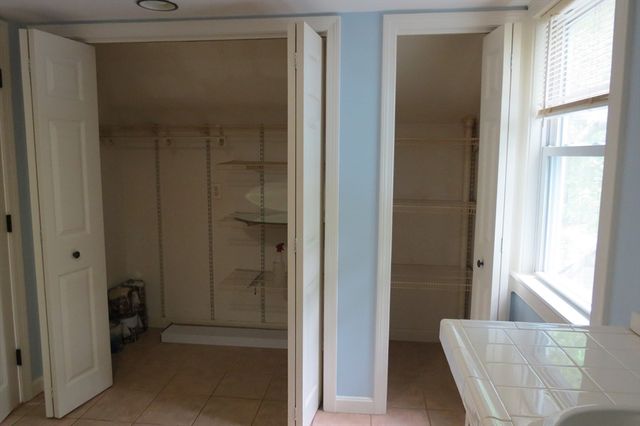 13 Spring St A, Salisbury, MA 01952