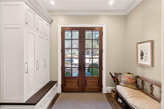 98 Pine Lake Drive, Atlanta, GA 30327