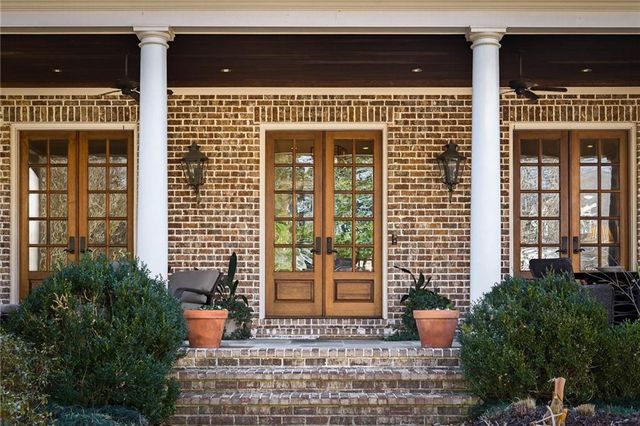 98 Pine Lake Drive, Atlanta, GA 30327