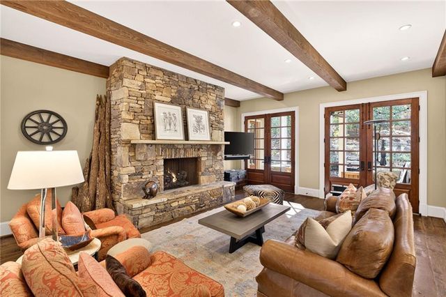 98 Pine Lake Drive, Atlanta, GA 30327