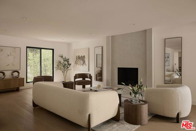 5630 Blanco Avenue, Woodland Hills, CA 91367