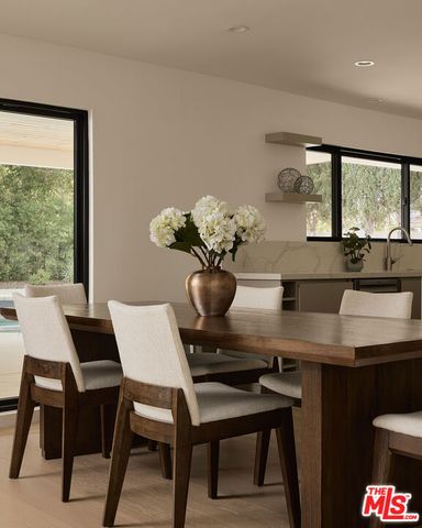 5630 Blanco Avenue, Woodland Hills, CA 91367