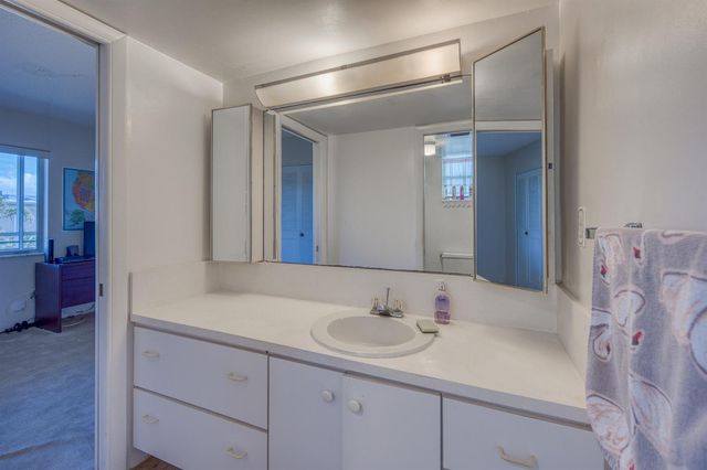 2682 Garden Drive S 301, Lake Worth, FL 33461
