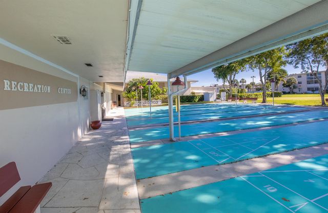 2682 Garden Drive S 301, Lake Worth, FL 33461