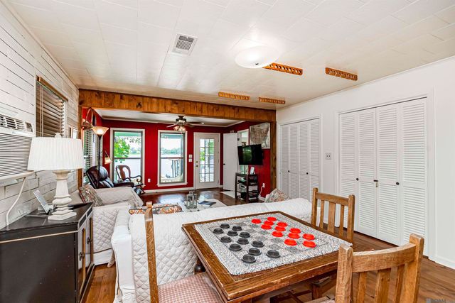 10105 Island Rd, Ventress, LA 70783