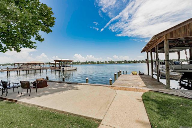 10105 Island Rd, Ventress, LA 70783