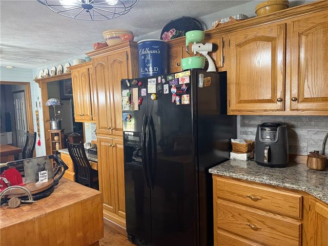 1513 Bobby Street, Berryville, AR 72616