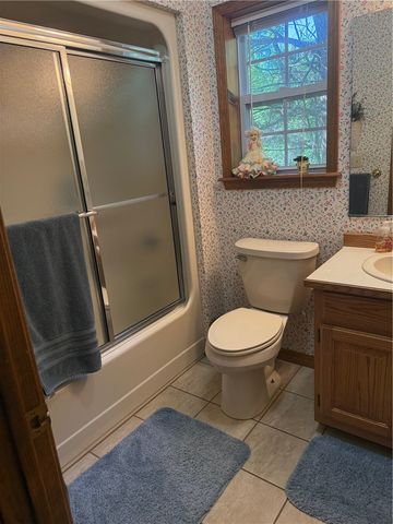 1513 Bobby Street, Berryville, AR 72616