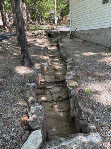 1513 Bobby Street, Berryville, AR 72616