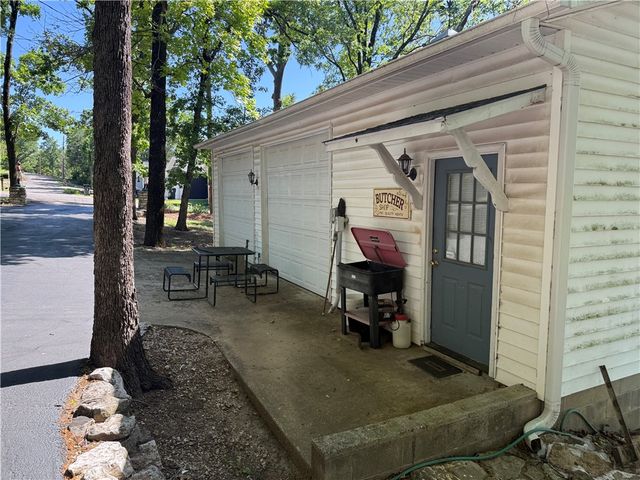 1513 Bobby Street, Berryville, AR 72616