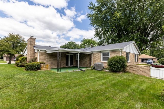1004 Bristol Drive, Vandalia, OH 45377