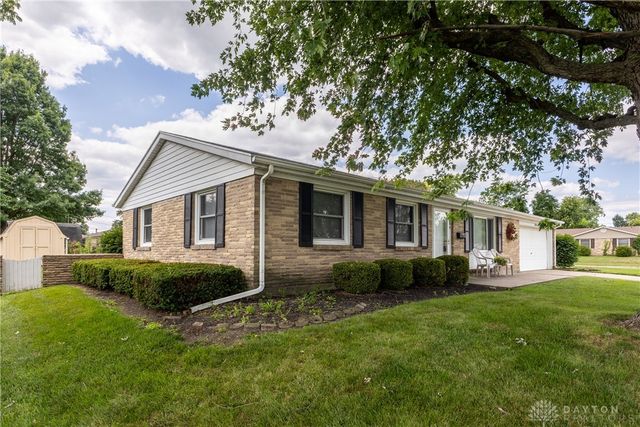 1004 Bristol Drive, Vandalia, OH 45377