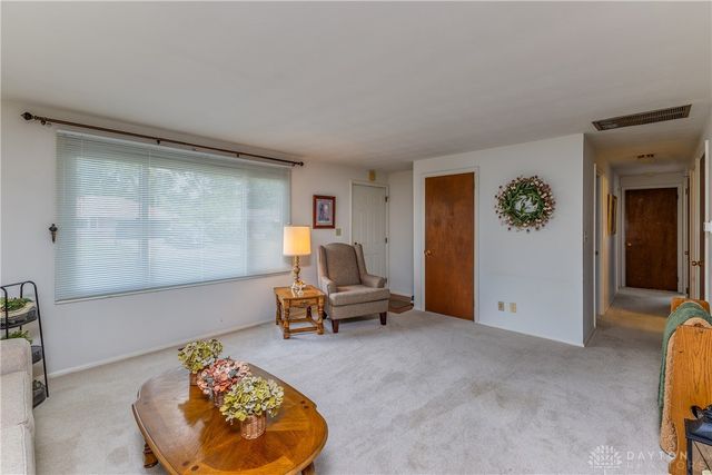 1004 Bristol Drive, Vandalia, OH 45377