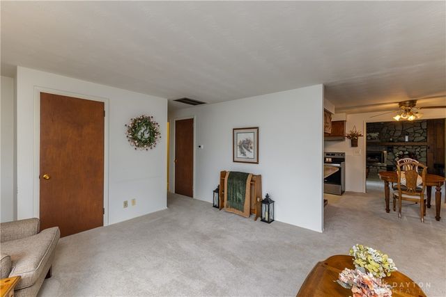 1004 Bristol Drive, Vandalia, OH 45377