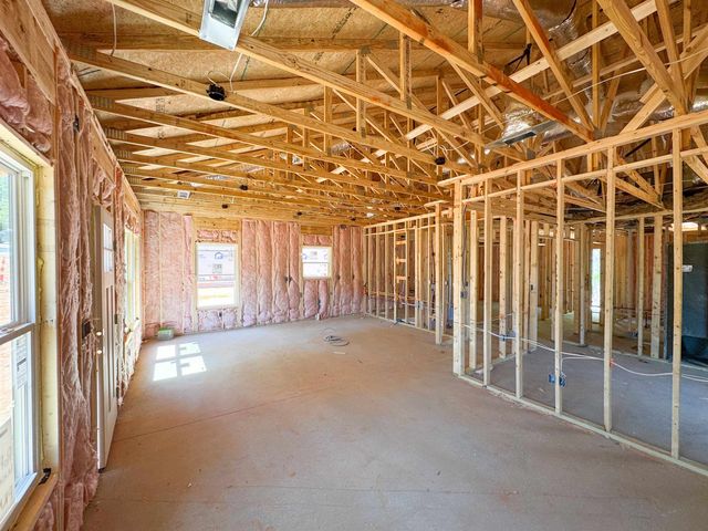 12 Poplar Street, Woodruff, SC 29388