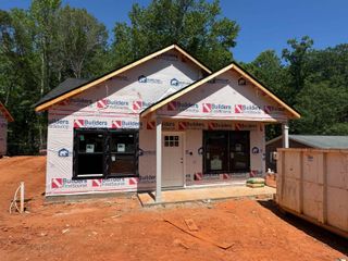 12 Poplar Street, Woodruff, SC 29388